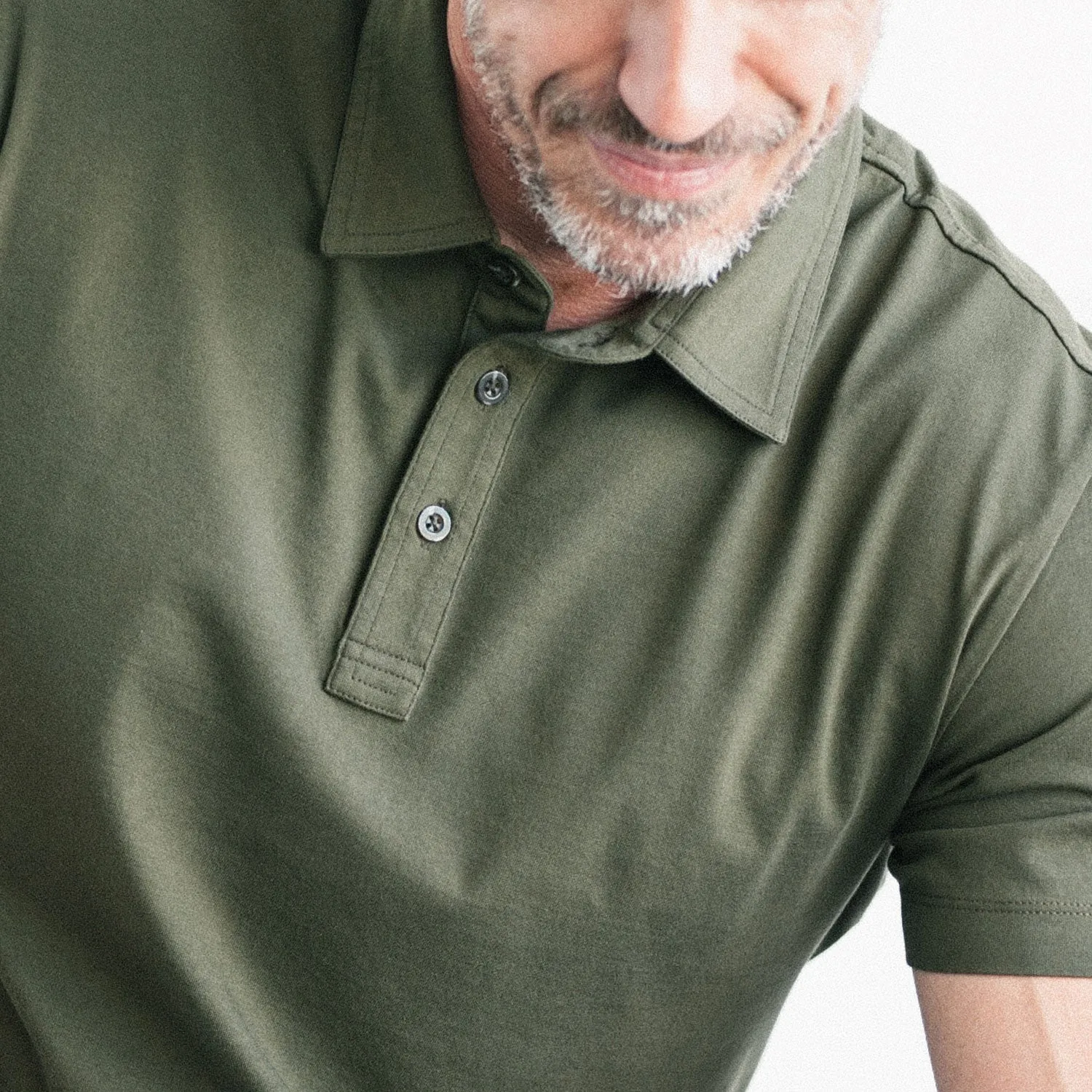 Essential Short Sleeve Curved Hem Polo Shirt –  Olive Green Cotton Jersey