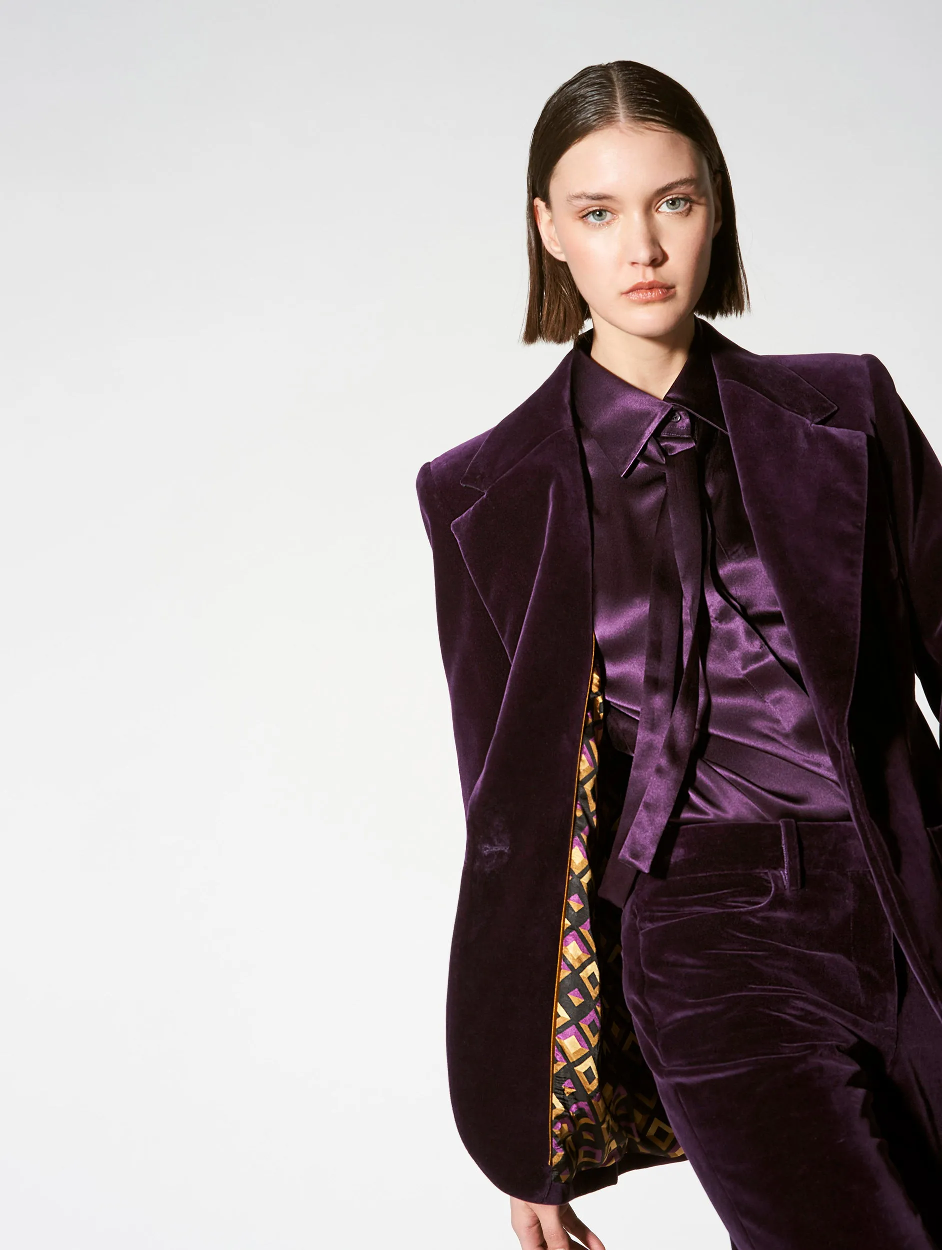 Plum smooth velvet suit jacket