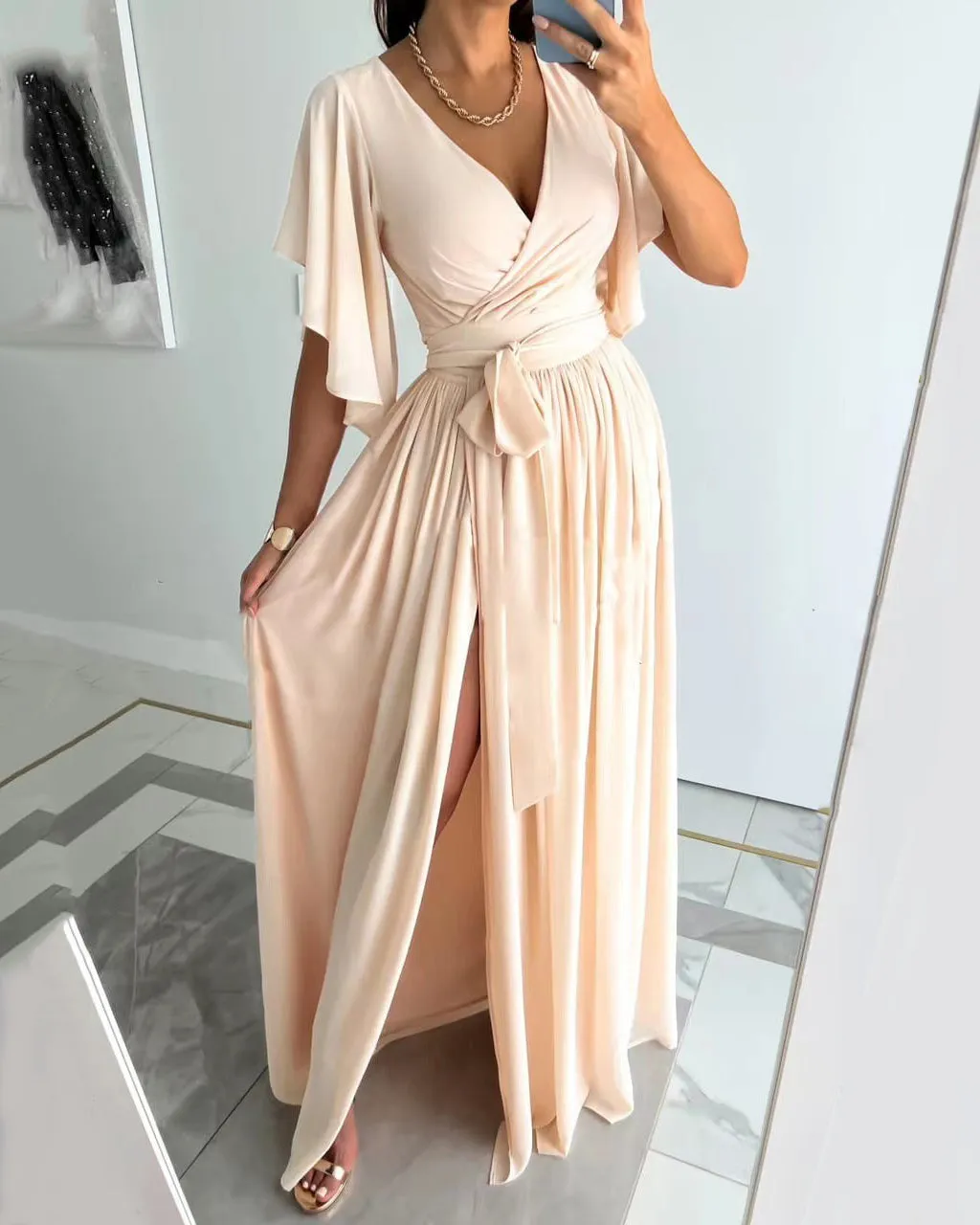 Solid Color Flared Sleeve Loose V-Neck Mop Dress