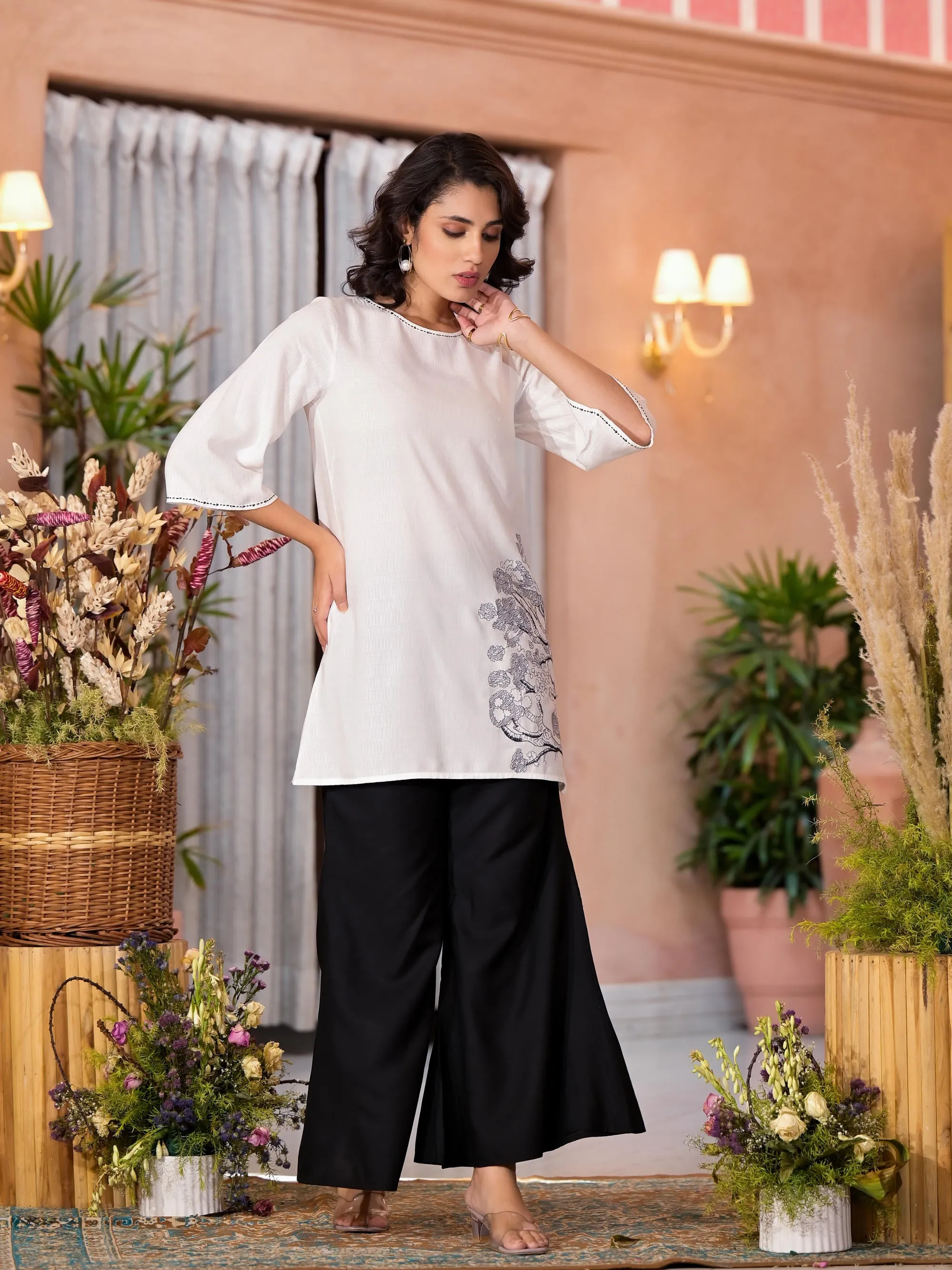 White & Black Floral Printed  Viscose Tunic And  Palazzo Co-Ord Co-Ord Set With Thread Work & Sequins